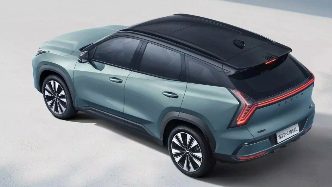 Geely Atlas